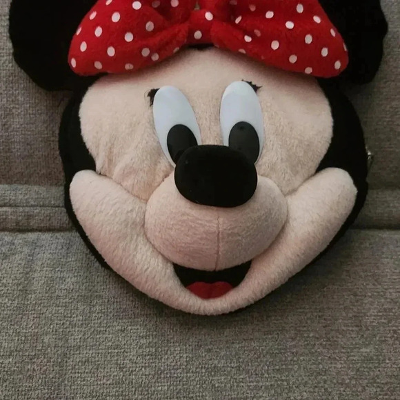 Minnie Mouse Plush Purse‎ - Picture 2 of 8